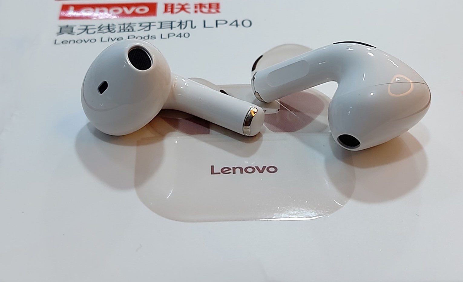 Lenovo LP40 Earbuds Review